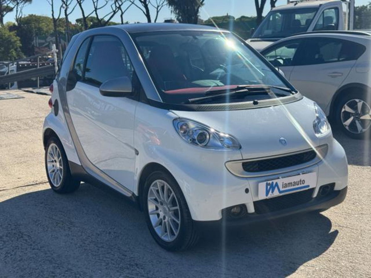 smart Fortwo 1000 52 kW MHD coupé passion (2)