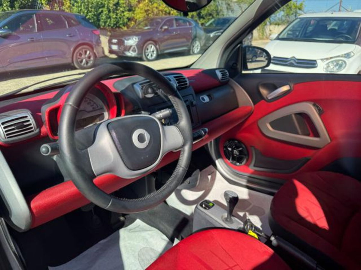 smart Fortwo 1000 52 kW MHD coupé passion (5)