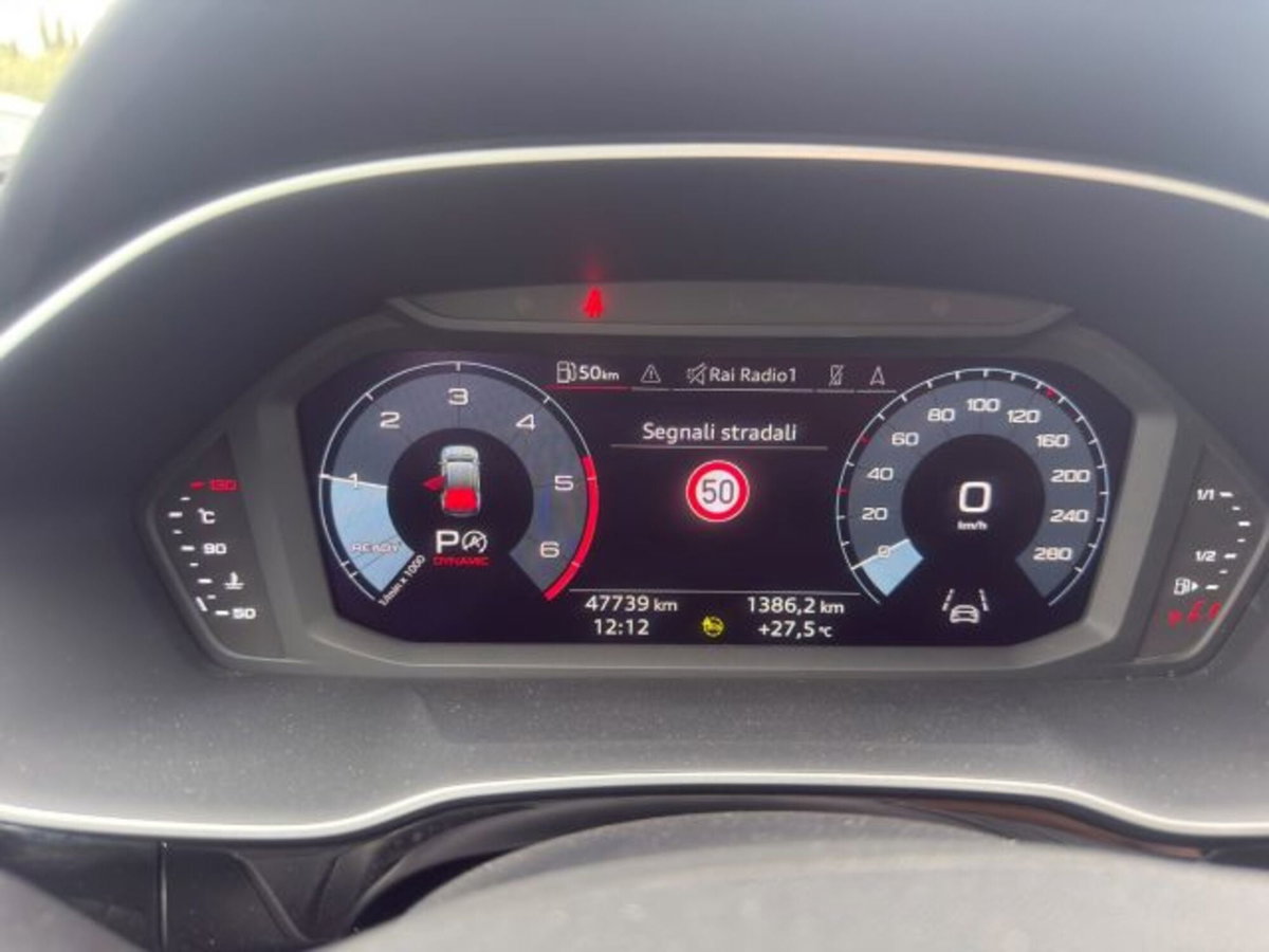 Audi Q3 Sportback 35 TDI quattro S tronic Business Plus (8)