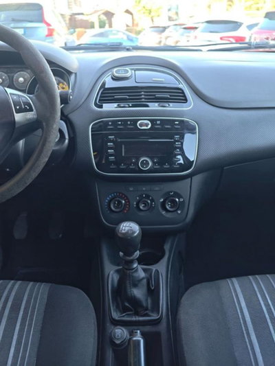 Fiat Punto Evo 1.2 5 porte S&S Dynamic (12)