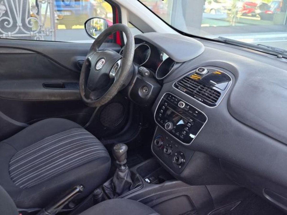 Fiat Punto Evo 1.2 5 porte S&S Dynamic (13)