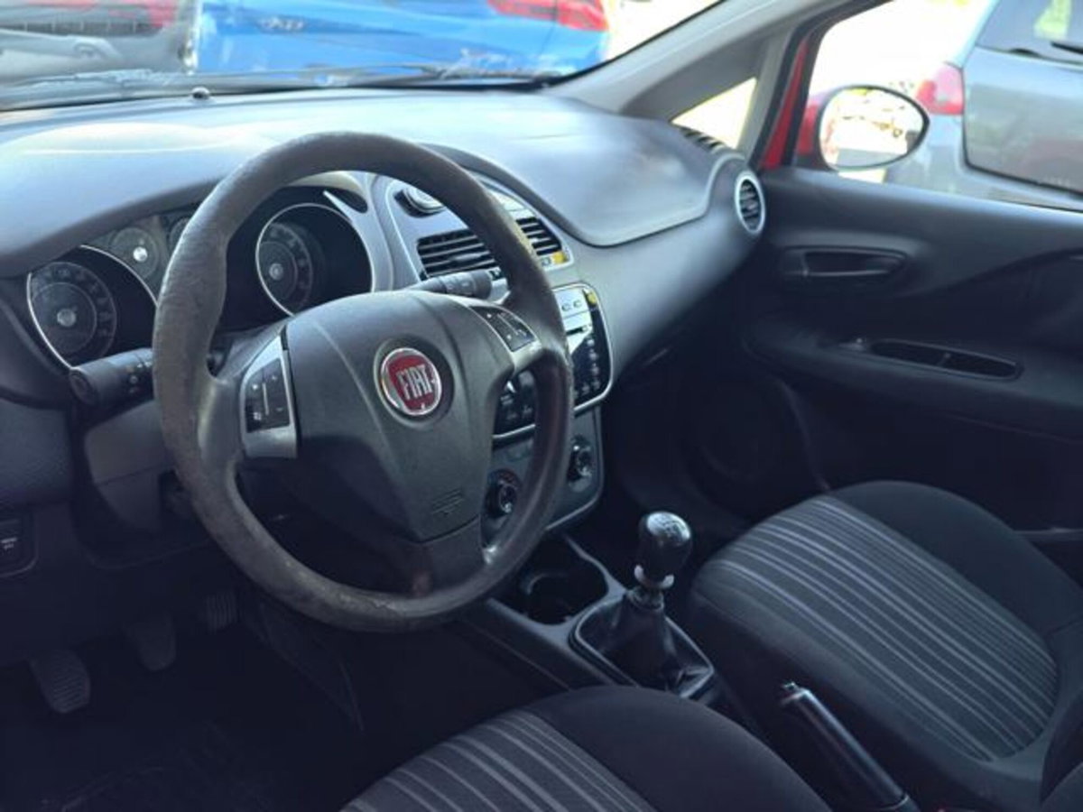Fiat Punto Evo 1.2 5 porte S&S Dynamic (8)