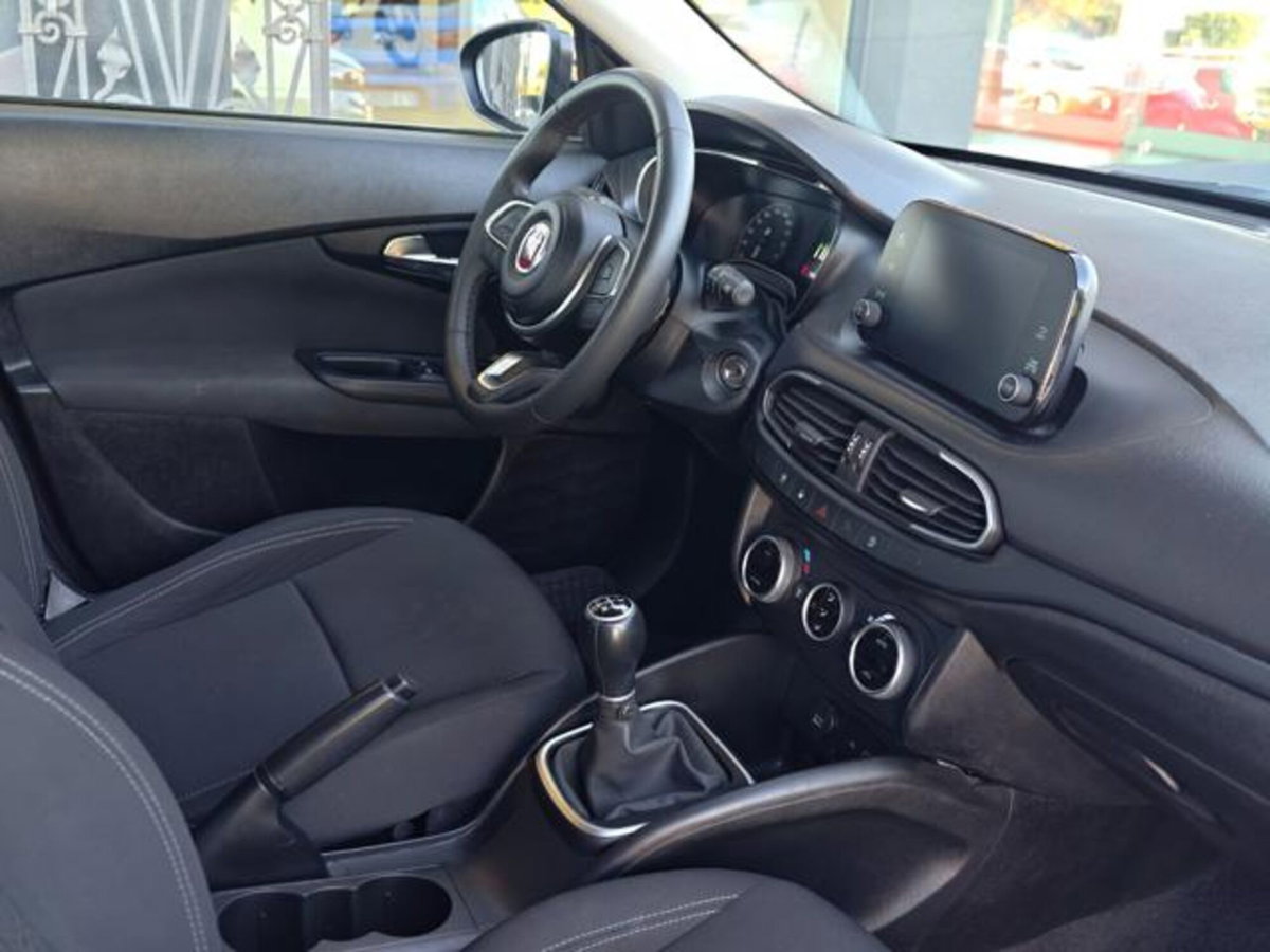 Fiat Tipo Station Wagon Tipo SW 1.0 t3 Cross 100cv (8)