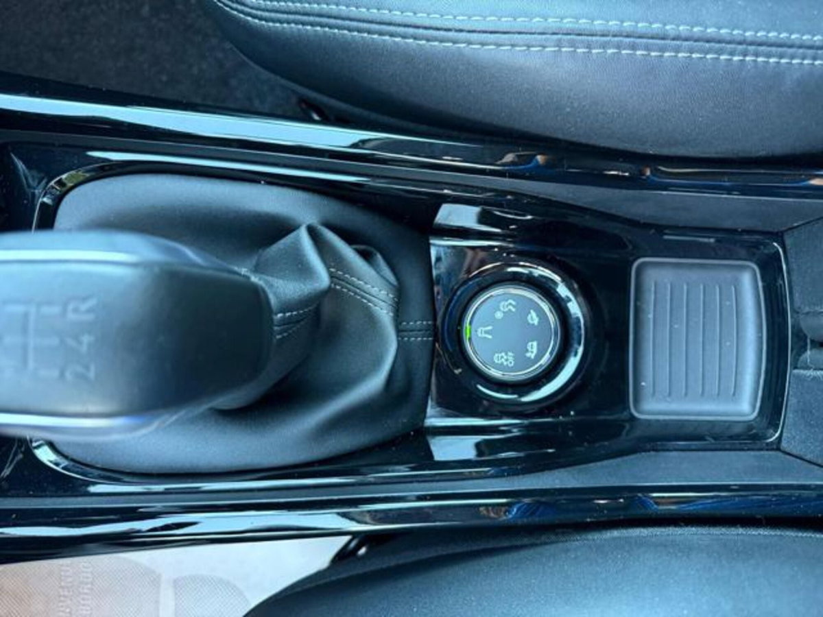 Peugeot 2008 100 S&S Allure (10)