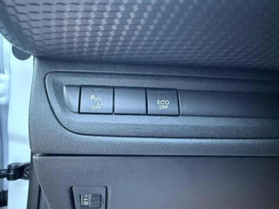 Peugeot 2008 100 S&S Allure (11)