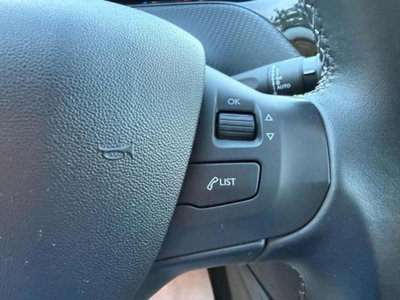 Peugeot 2008 100 S&S Allure (14)