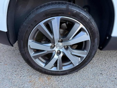 Peugeot 2008 100 S&S Allure (18)