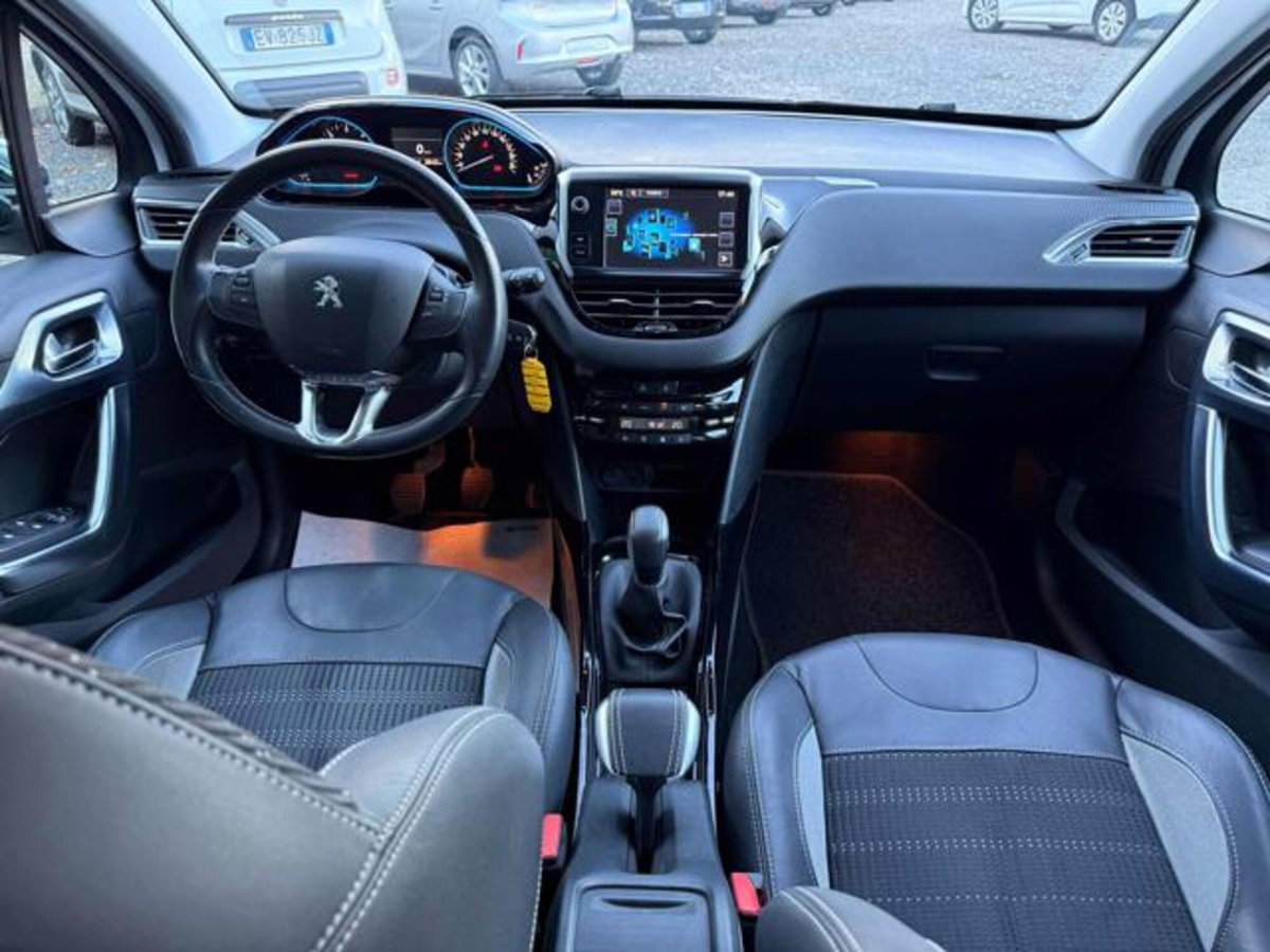 Peugeot 2008 100 S&S Allure (6)