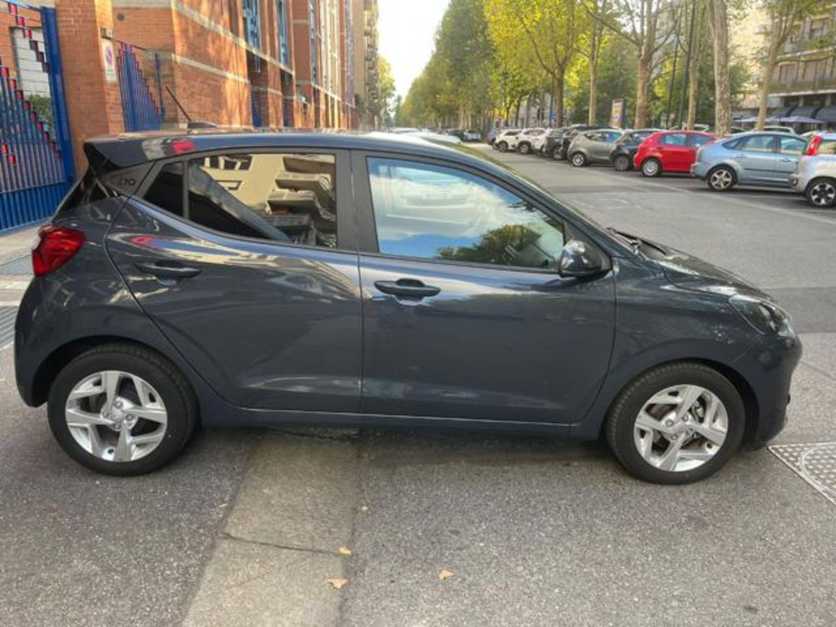 Hyundai i10 1.0 MPI Tech (4)