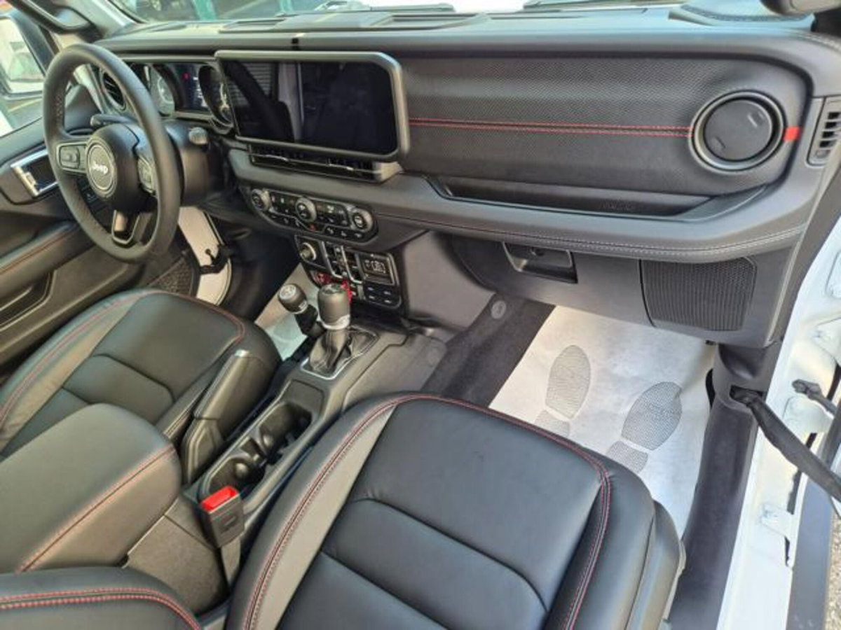 Jeep Wrangler Unlimited 2.0 Turbo Rubicon (13)