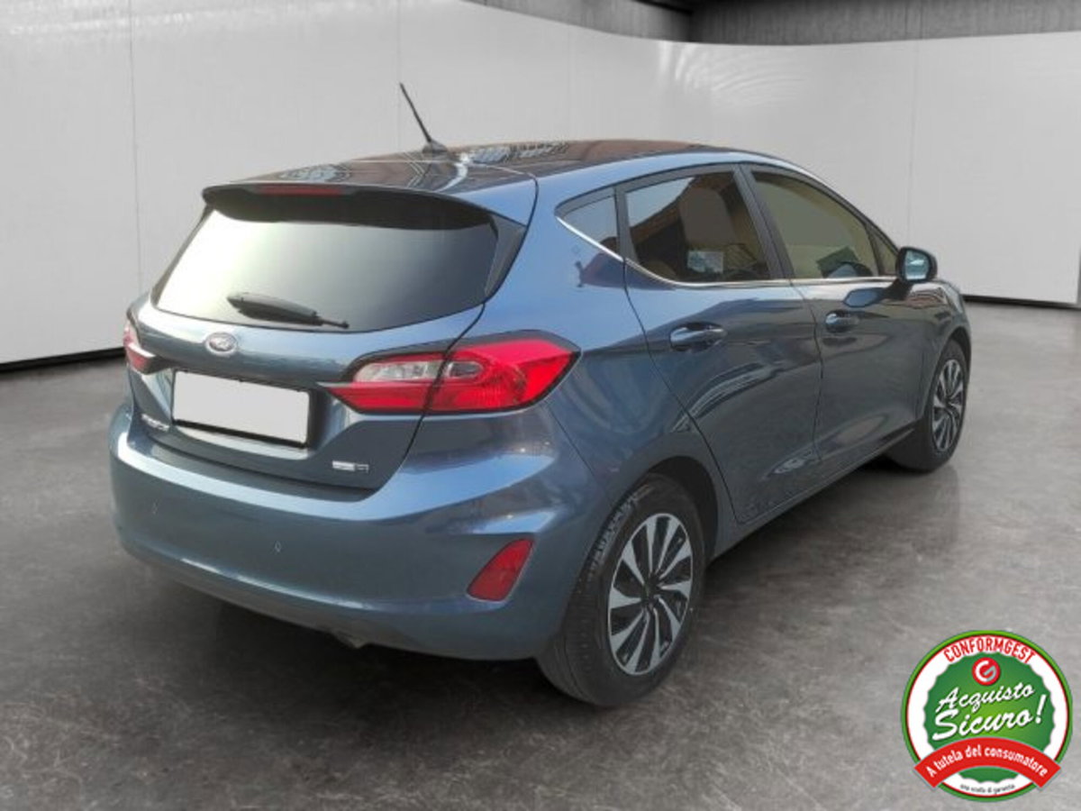 Ford Fiesta 1.0 Ecoboost Hybrid 125 CV 5 porte Titanium (5)