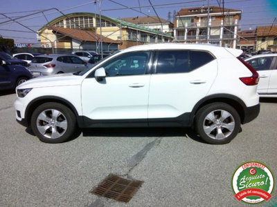 Volvo XC40 T2 Geartronic Momentum (2)