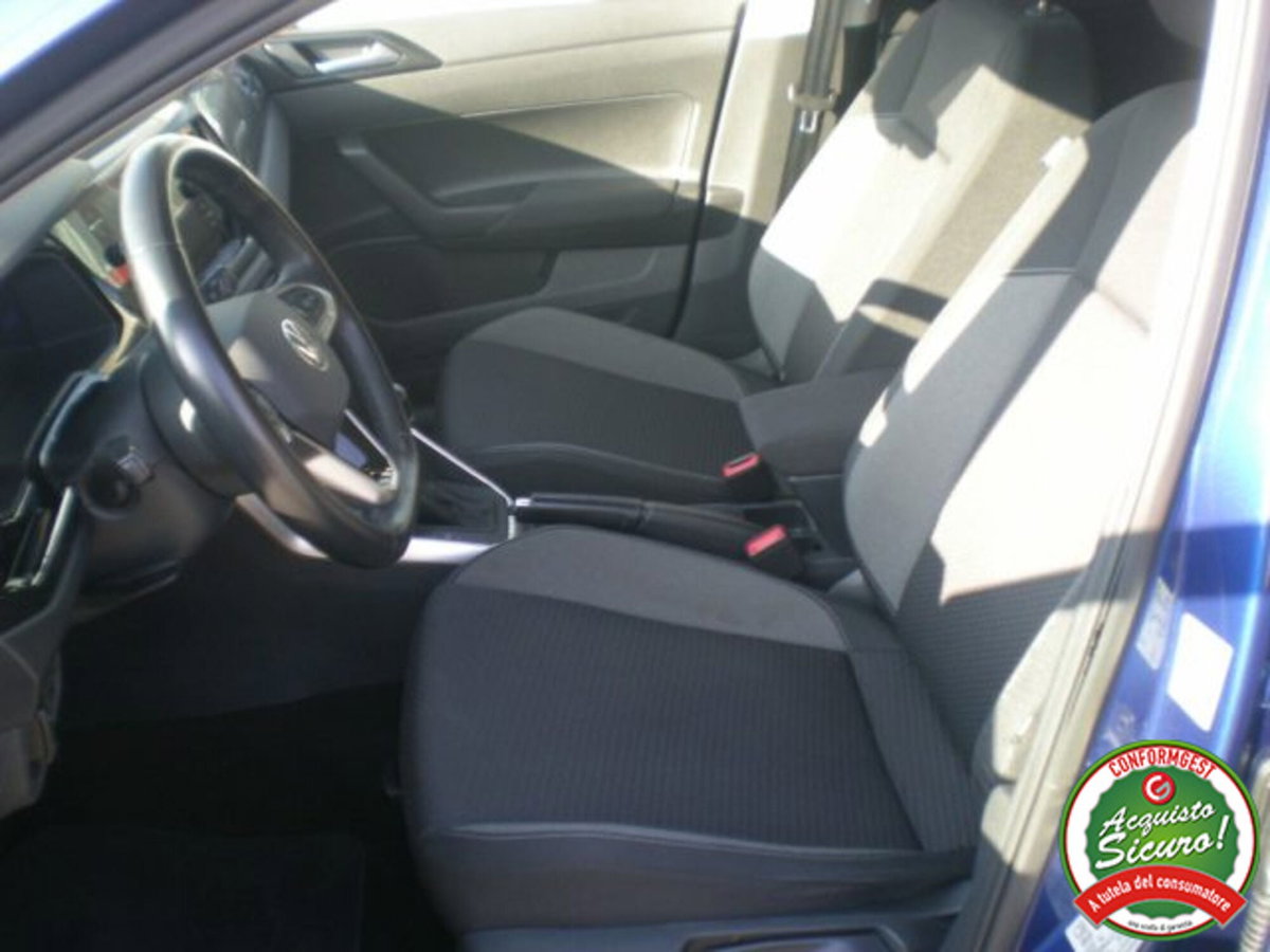 Volkswagen Taigo 1.0 tsi Life 95cv (9)