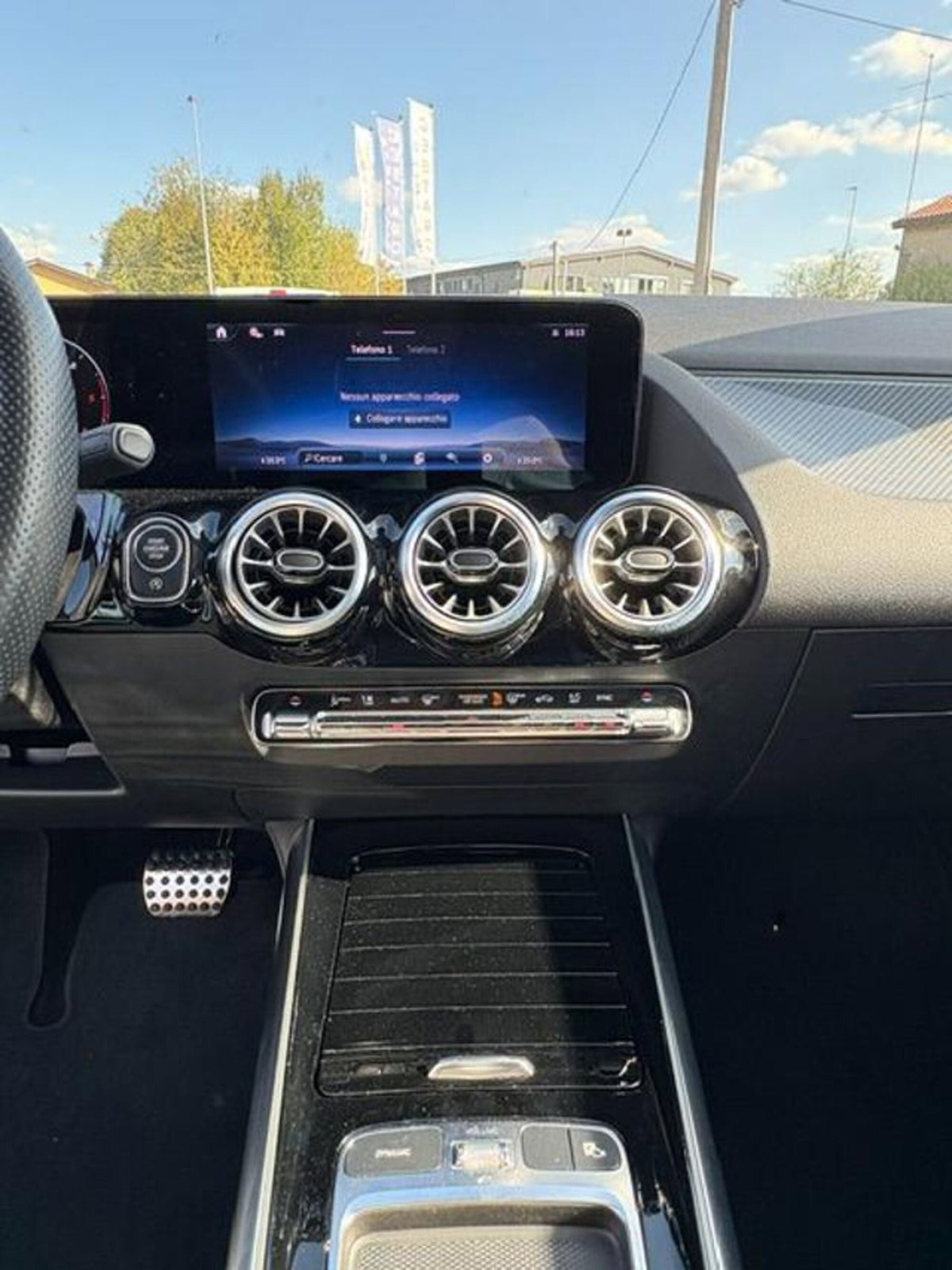 Mercedes-Benz GLA SUV 200 d Advanced 4matic auto (14)