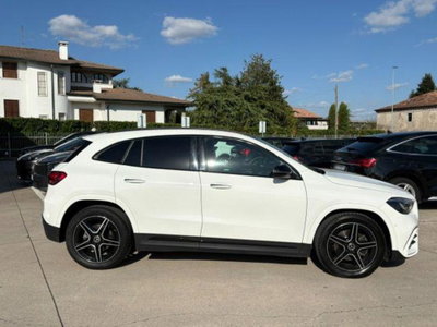Mercedes-Benz GLA SUV 200 d Advanced 4matic auto (4)