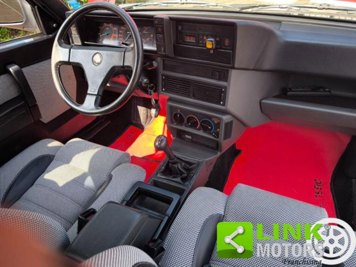 Alfa Romeo 75 1.8i turbo Evoluzione (8)
