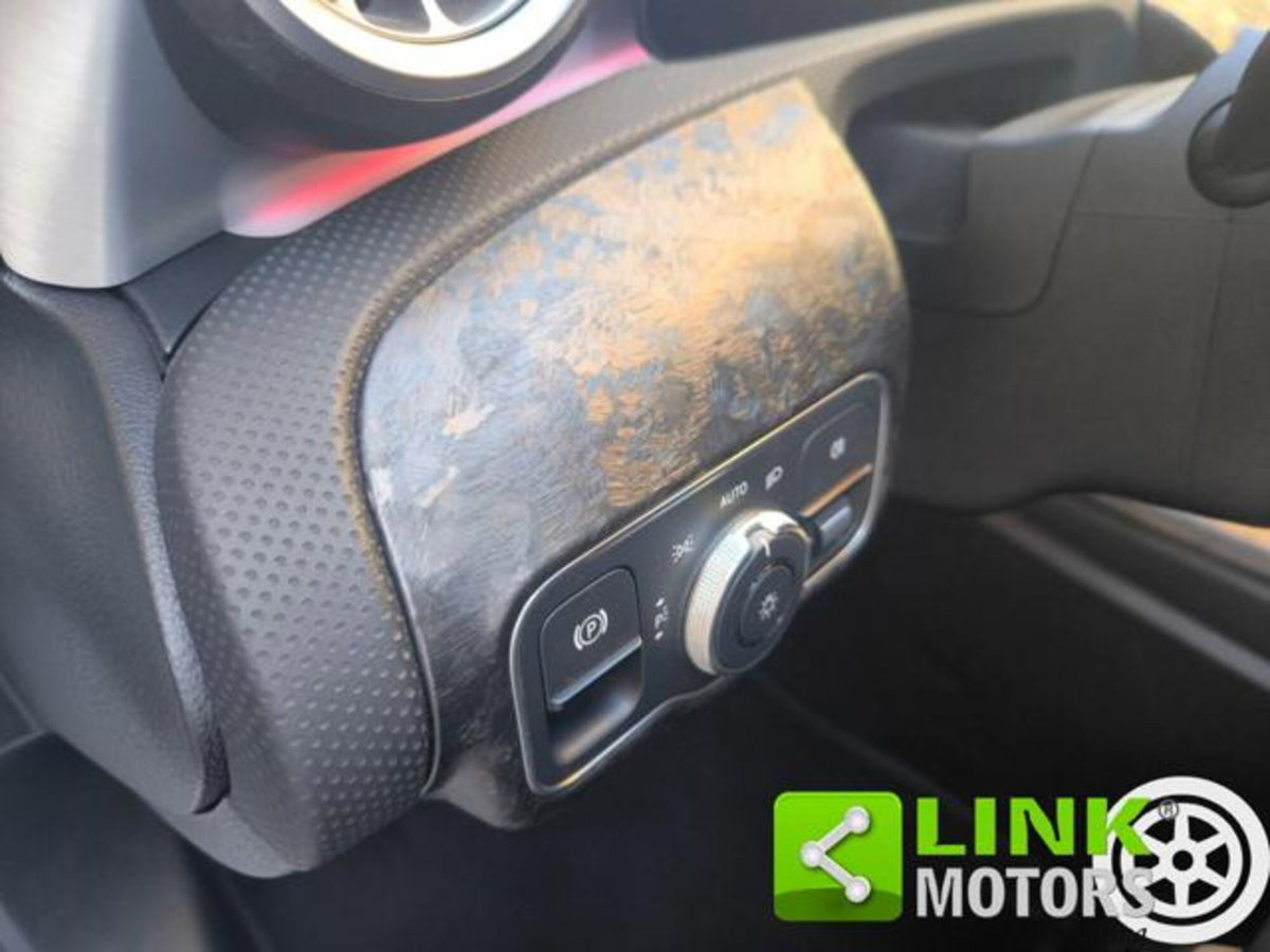 Mercedes-Benz Classe A Sedan AMG 35 AMG Line Premium 4matic auto (17)