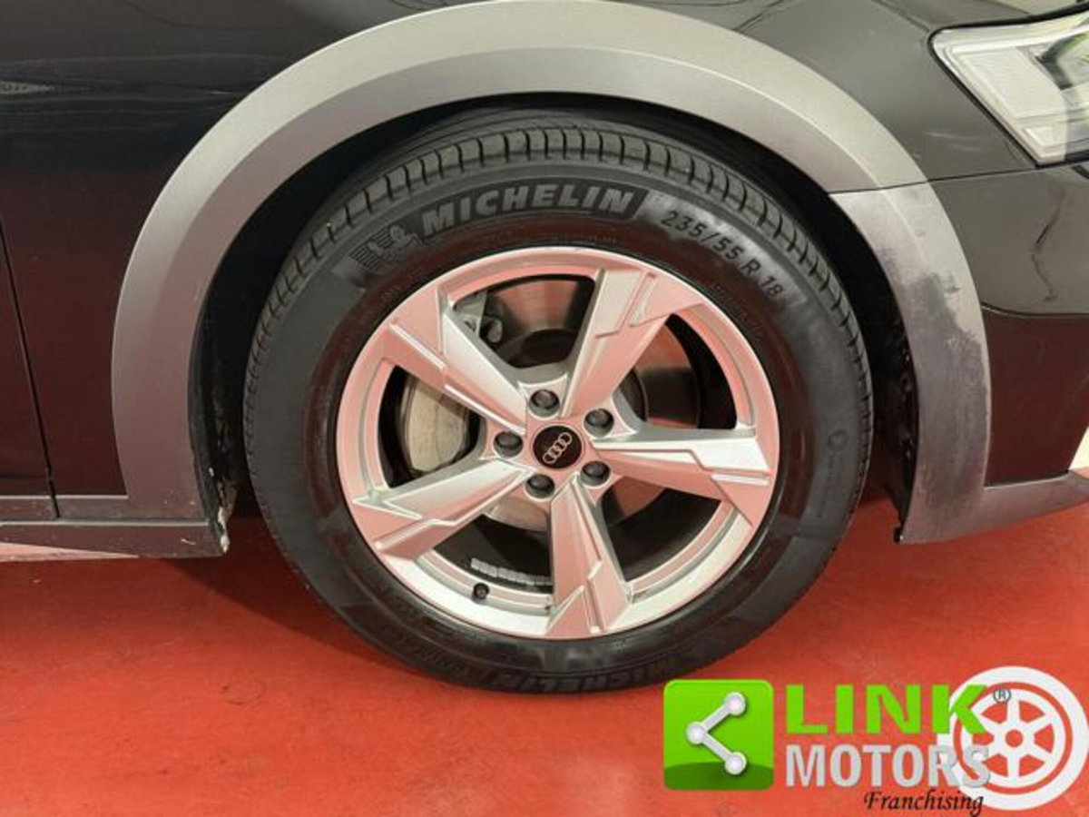 Audi A6 Allroad 40 2.0 tdi mhev 12V quattro 204cv s-tronic (18)