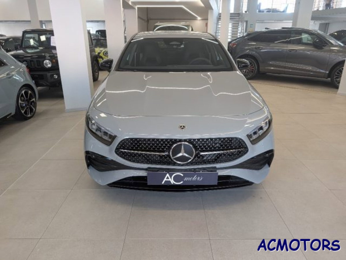 Mercedes-Benz Classe A Sedan 200 AMG Line Premium Plus auto (3)