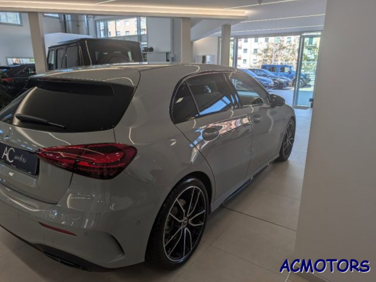 Mercedes-Benz Classe A Sedan 200 AMG Line Premium Plus auto (8)