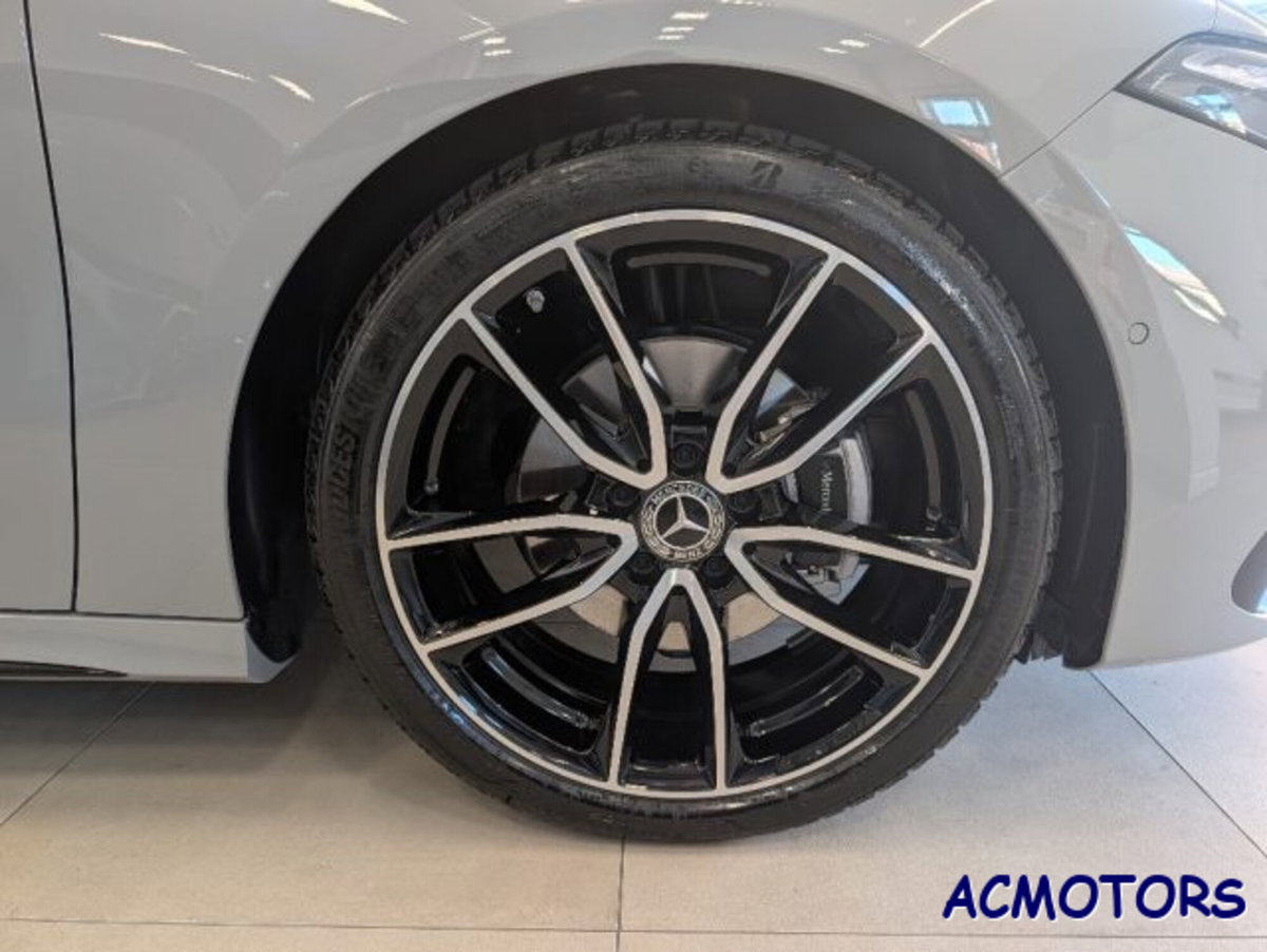 Mercedes-Benz Classe A Sedan 200 AMG Line Premium Plus auto (9)