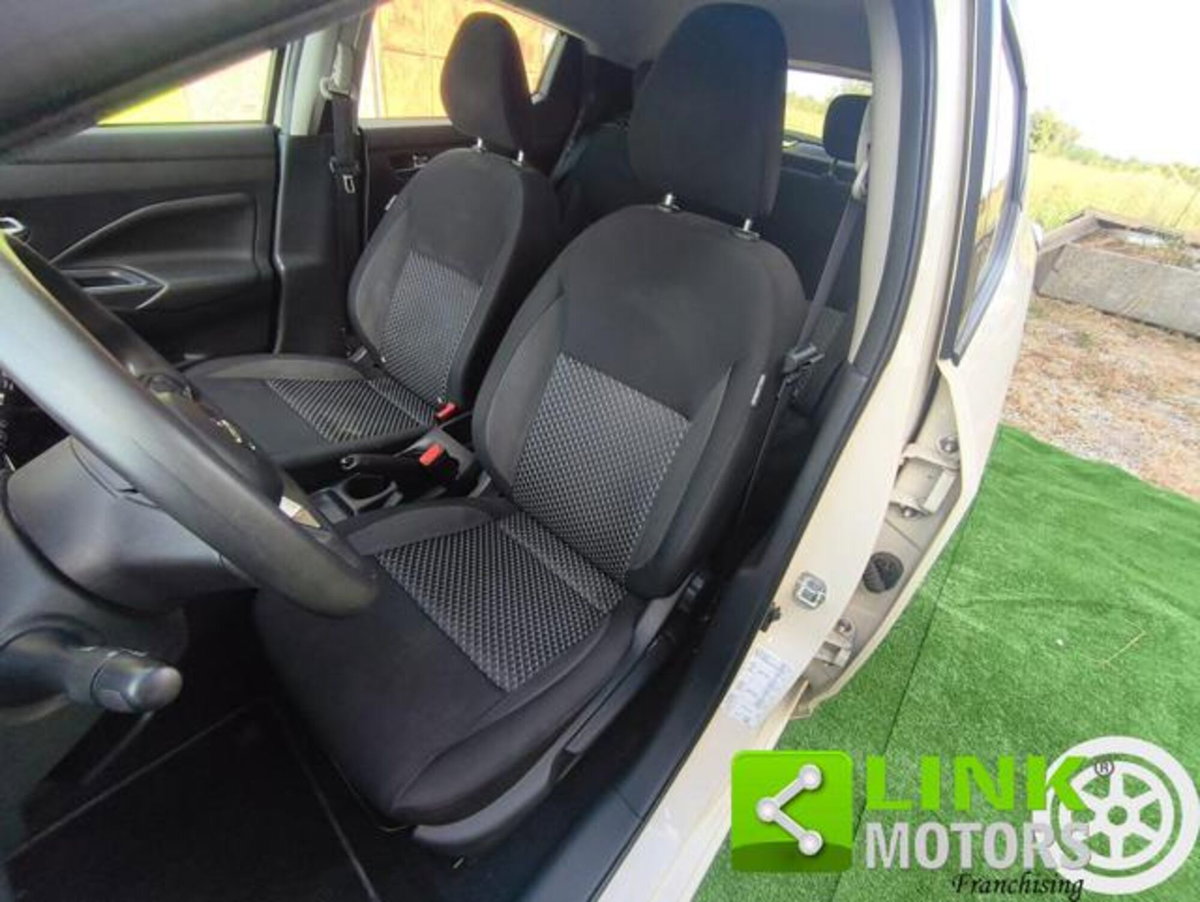 Nissan Micra IG-T 92 Xtronic 5 porte Tekna (9)