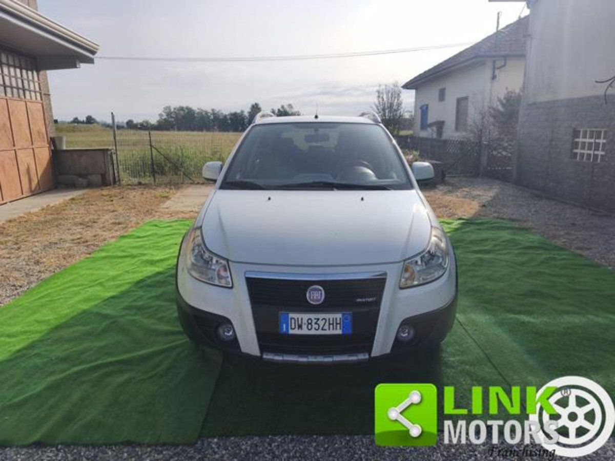 Fiat Sedici 1.9 MJT 4x4 Experience (2)