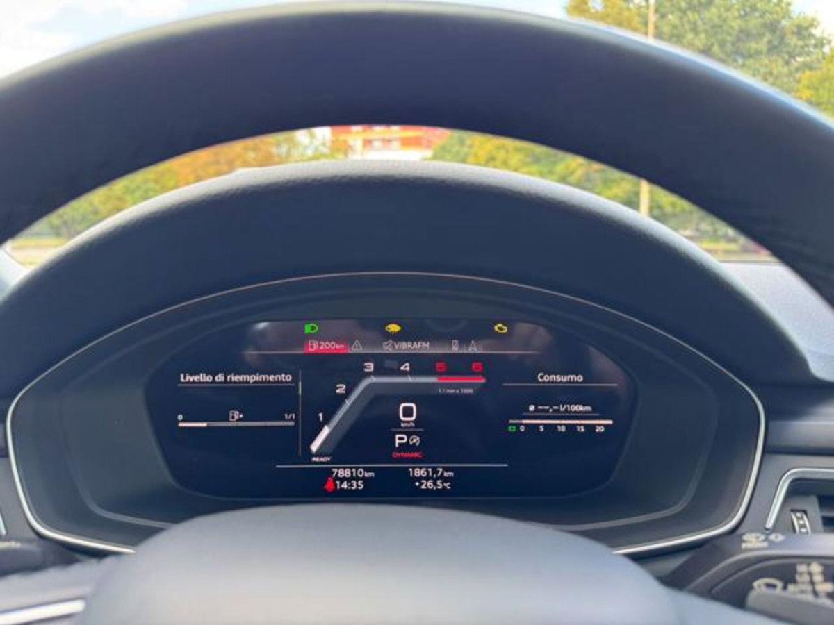 Audi A4 Avant 30 TDI/136 CV S tronic Business Advanced (12)