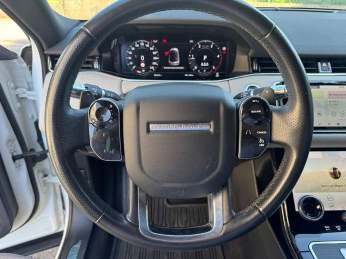 Land Rover Range Rover Evoque 2.0D I4-L.Flw 150 CV AWD Auto R-Dynamic (11)