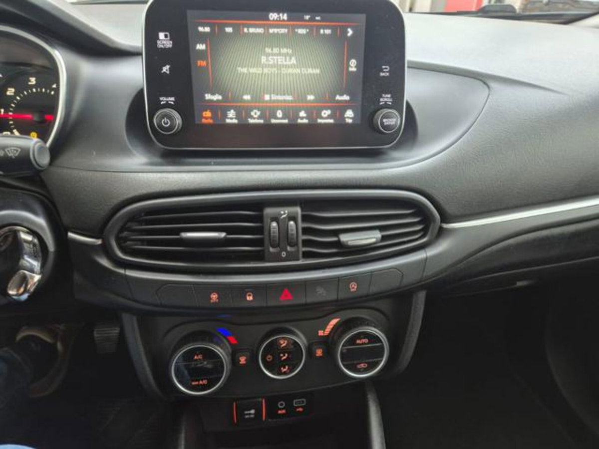 Fiat Tipo Tipo 1.6 Mjt 4 porte Lounge (8)