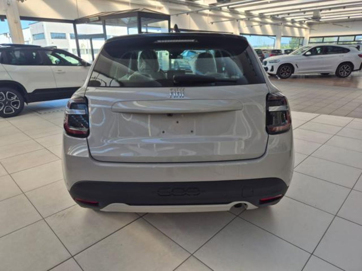 Fiat 600 1.2 Business 100cv (5)