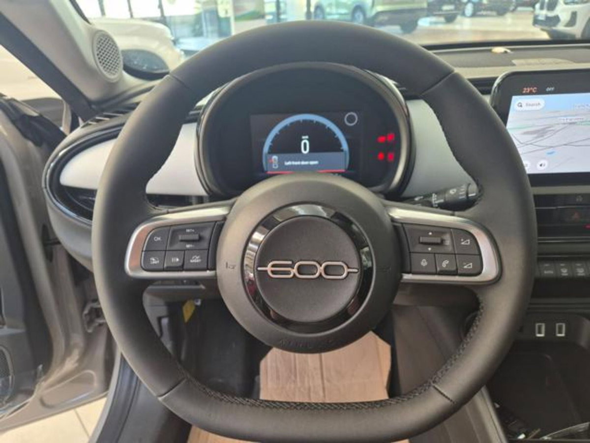 Fiat 600 1.2 Business 100cv (7)