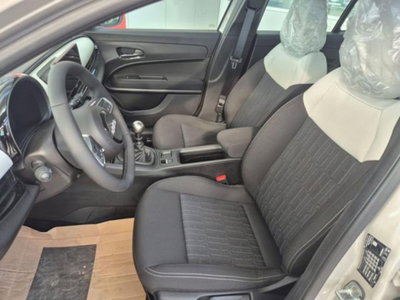 Fiat 600 1.2 Business 100cv (9)