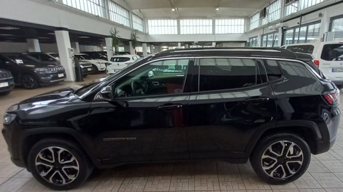 Jeep Compass 1.6 Multijet II 2WD Limited (3)