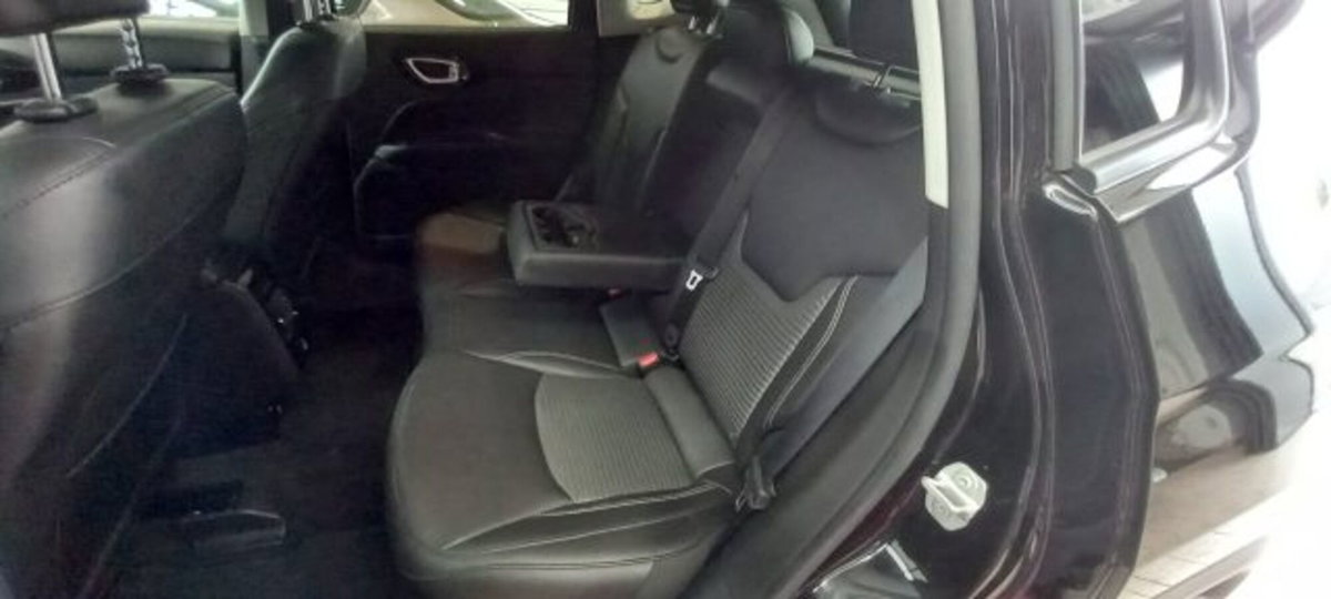 Jeep Compass 1.6 Multijet II 2WD Limited (9)