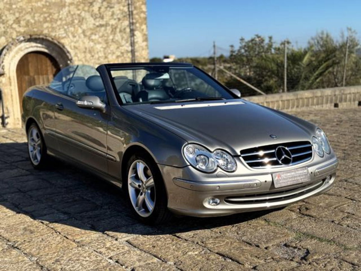 Mercedes-Benz CLK 200 Kompressor cat Cabrio Avantgarde Evo (18)