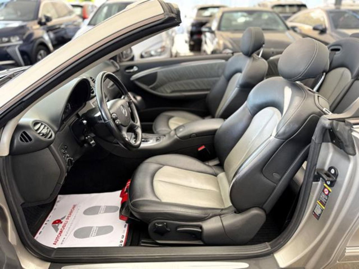 Mercedes-Benz CLK 200 Kompressor cat Cabrio Avantgarde Evo (7)