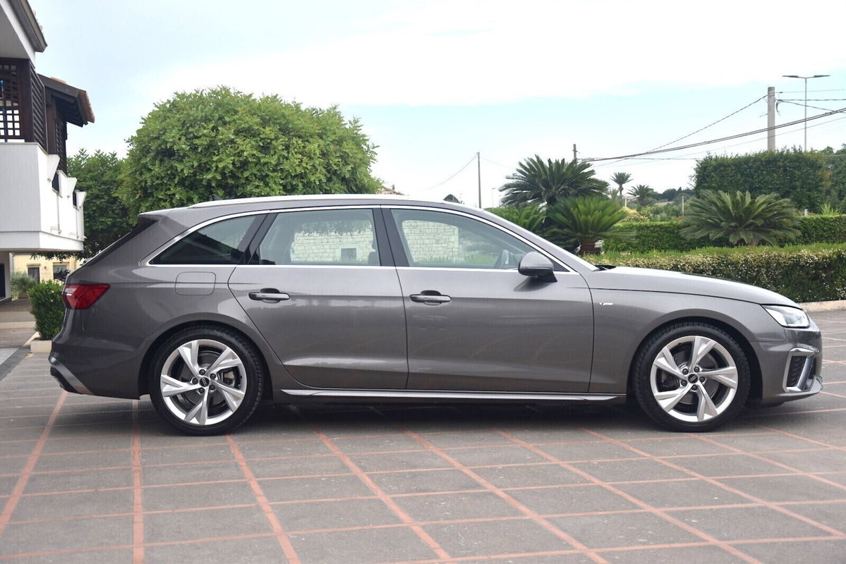 Audi A4 Avant 35 TDI/163 CV S tronic S line edition (4)