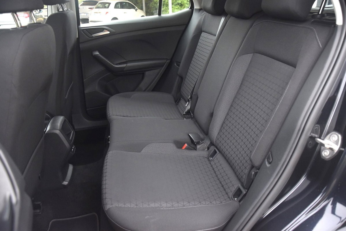 Volkswagen T-Cross 1.0 TSI 110 CV DSG Style (9)