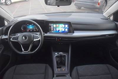 Volkswagen Golf 2.0 TDI SCR Life (9)