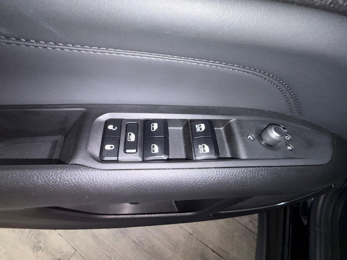 Jeep Compass 1.5 Turbo T4 130CV MHEV 2WD Limited (15)
