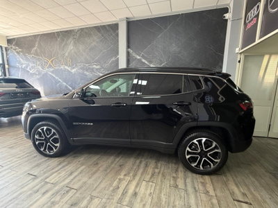 Jeep Compass 1.5 Turbo T4 130CV MHEV 2WD Limited (3)