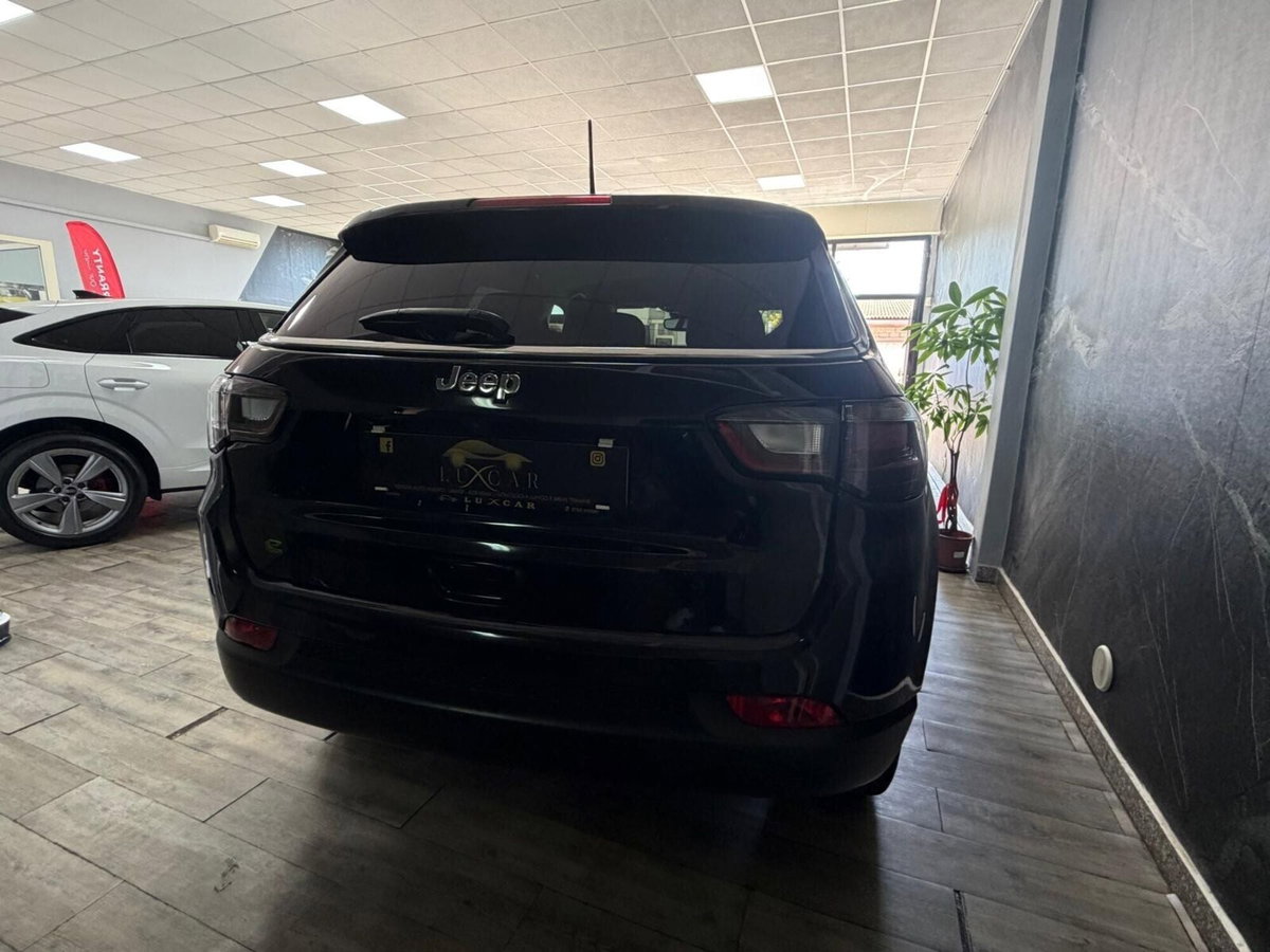 Jeep Compass 1.5 Turbo T4 130CV MHEV 2WD Limited (4)