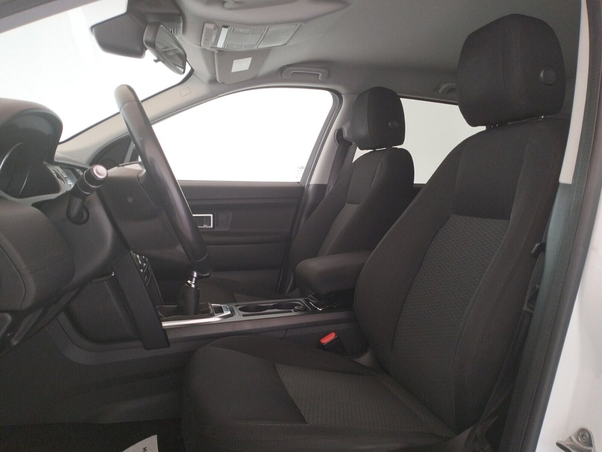 Land Rover Discovery Sport 2.0 TD4 150 CV SE (10)
