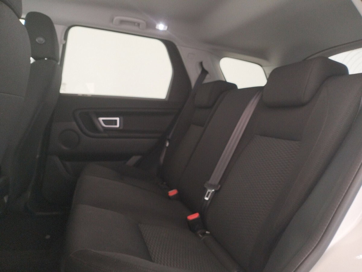 Land Rover Discovery Sport 2.0 TD4 150 CV SE (11)