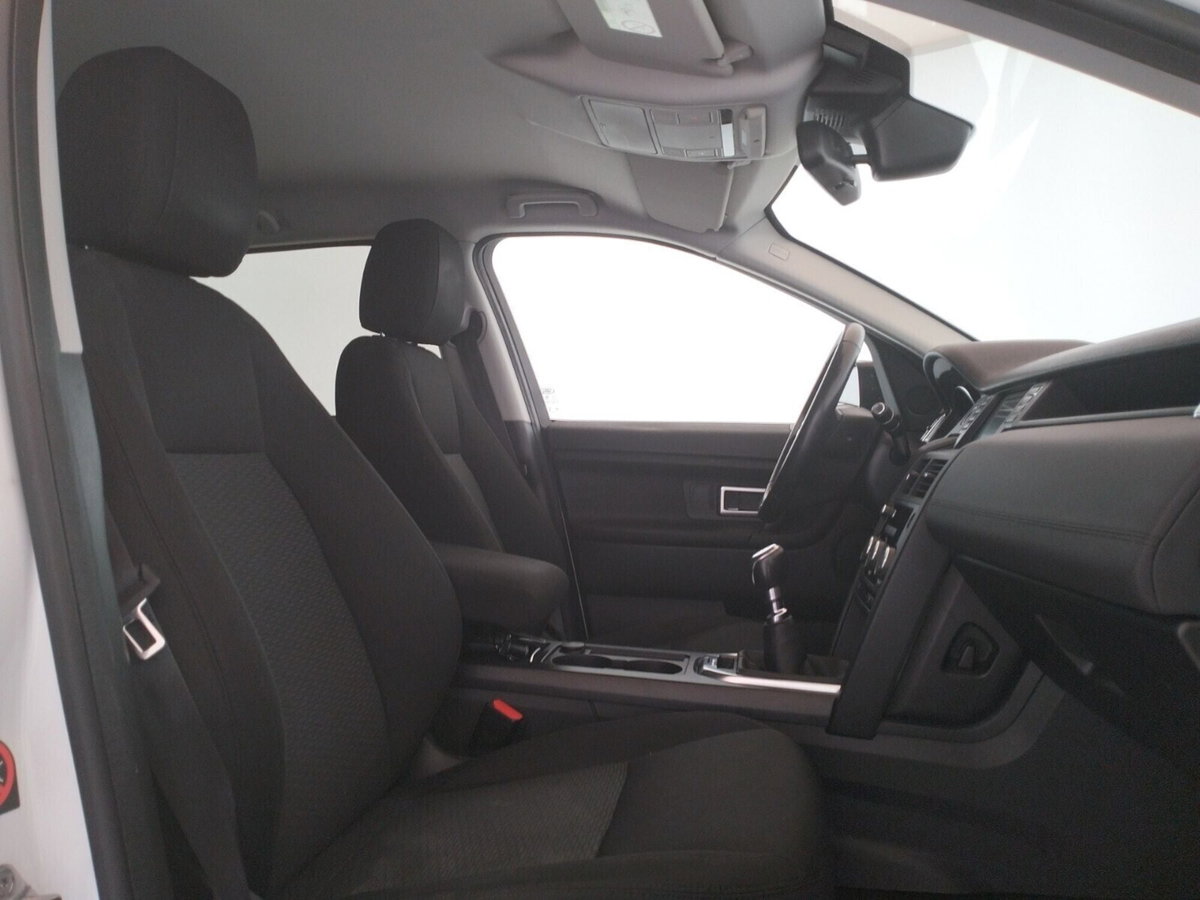 Land Rover Discovery Sport 2.0 TD4 150 CV SE (12)