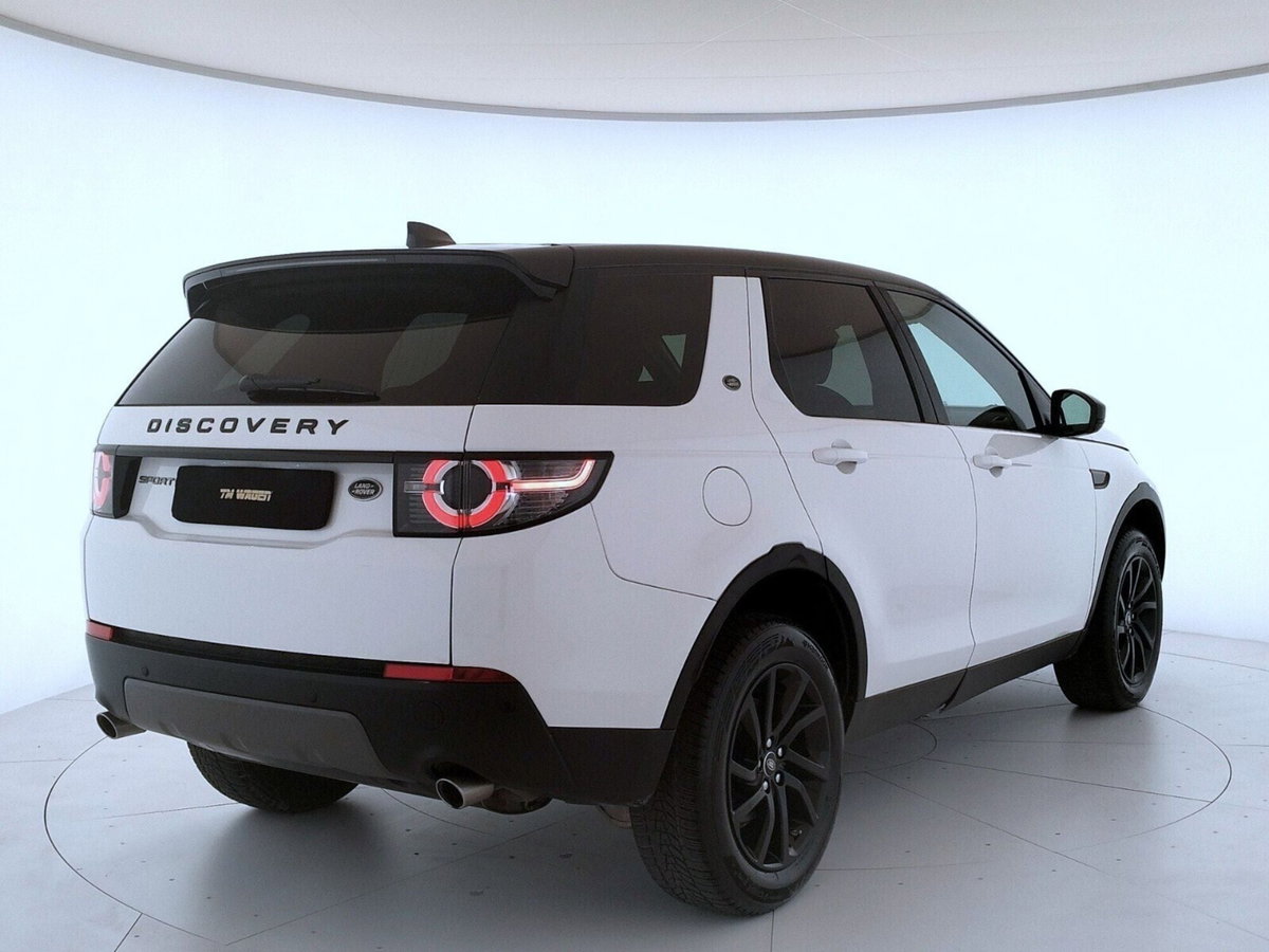 Land Rover Discovery Sport 2.0 TD4 150 CV SE (5)