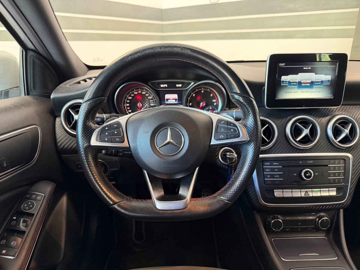 Mercedes-Benz Classe A 180 d Automatic Premium (7)