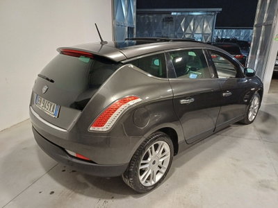 Lancia Delta 1.6 MJT DPF Platino (6)