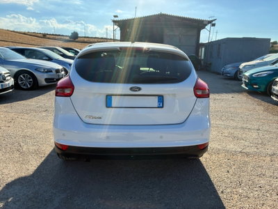 Ford Focus 1.5 TDCi 120 CV Start&Stop Powershift Titanium (8)